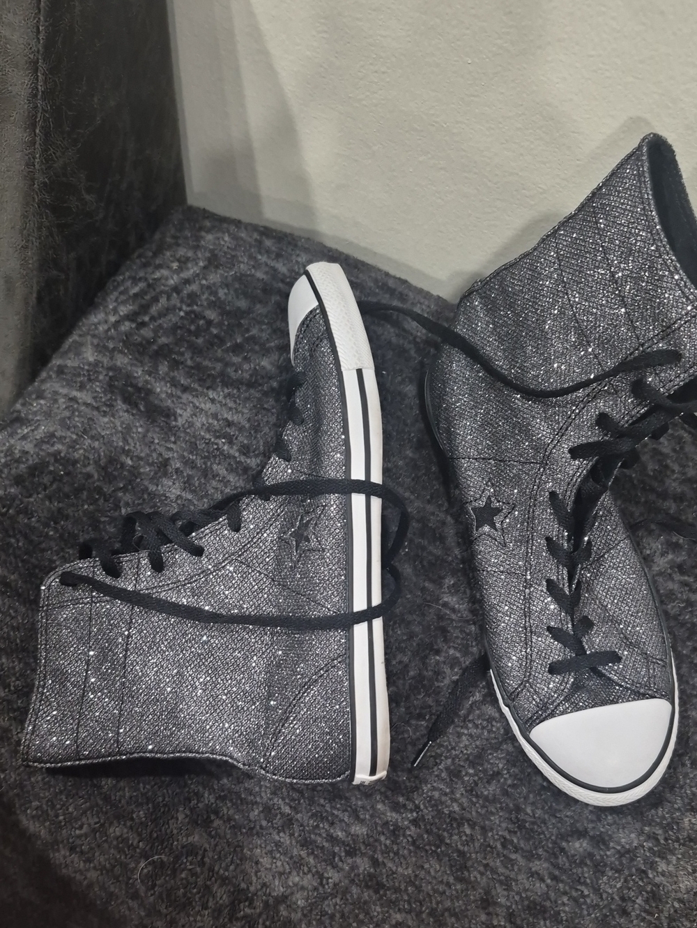 NEW Women's Glitter High-Top Lace-Up Sneakers - Black